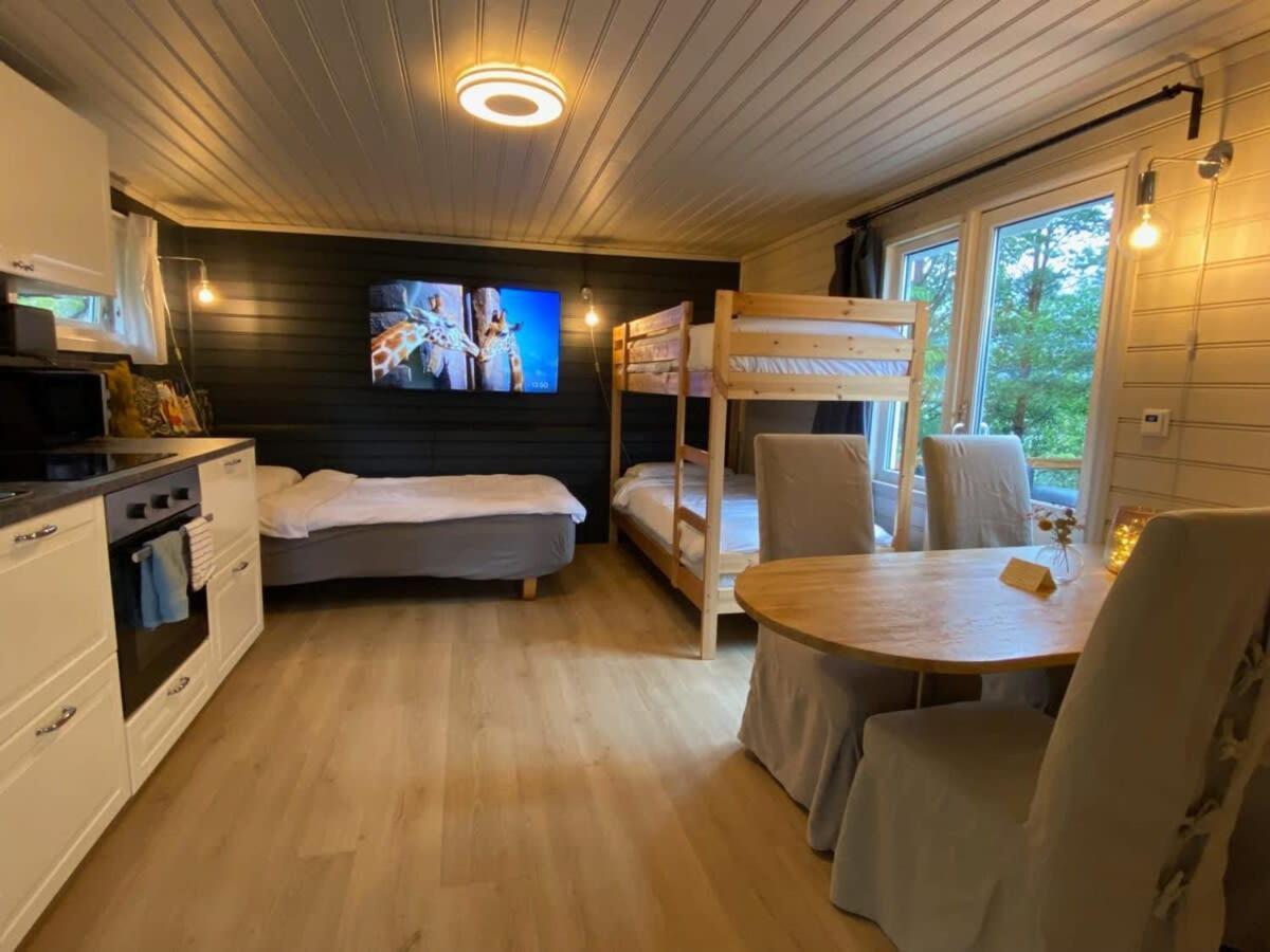 Kveldsro cabin in nice surroundings Kristiansand Esterno foto